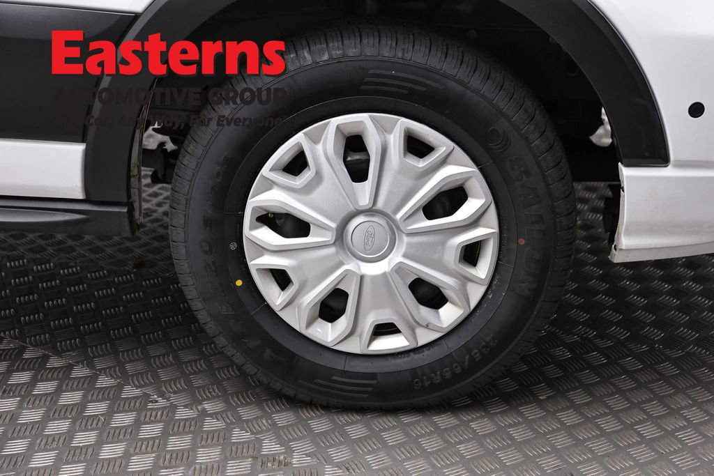 Used 2024 Ford Transit 350 XLT image 30