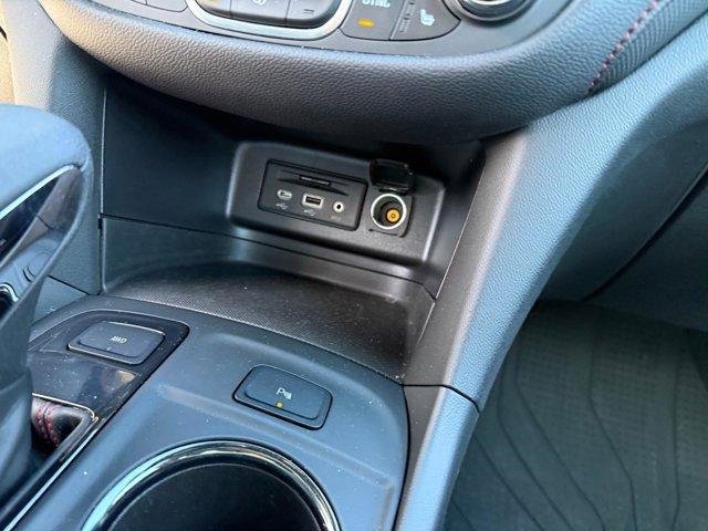 Used 2024 Chevrolet Equinox RS w/ RS Leather Package image 23