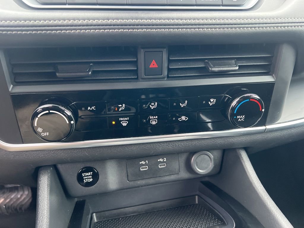 Certified 2024 Nissan Rogue S image 53