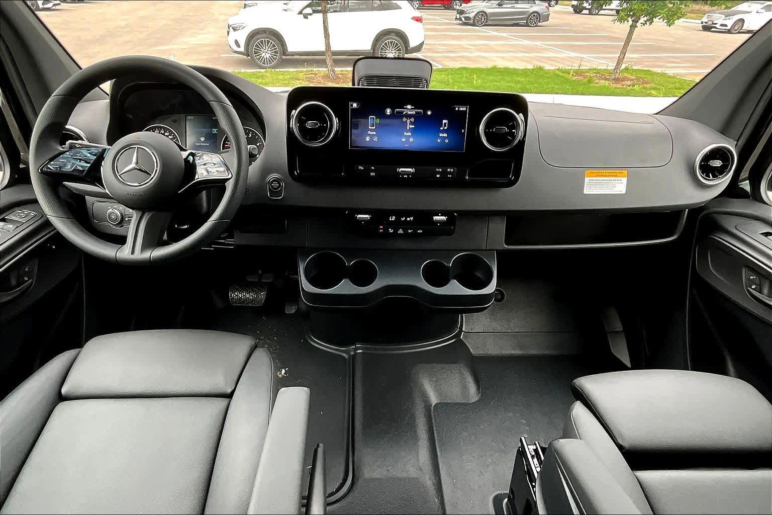 New 2026 Mercedes-Benz Sprinter 2500 image 5