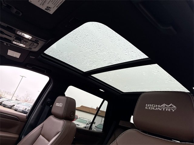 Used 2024 Chevrolet Tahoe High Country image 22