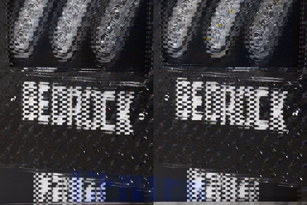 Used 2024 Ford F550 4x4 Crew Cab Super Duty w/ XLT Value Package image 15