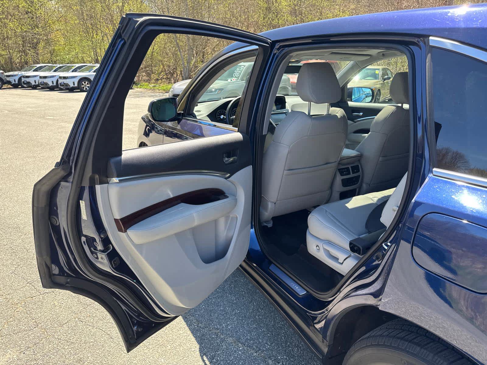 Used 2016 Acura MDX FWD w/ Technology Package image 28