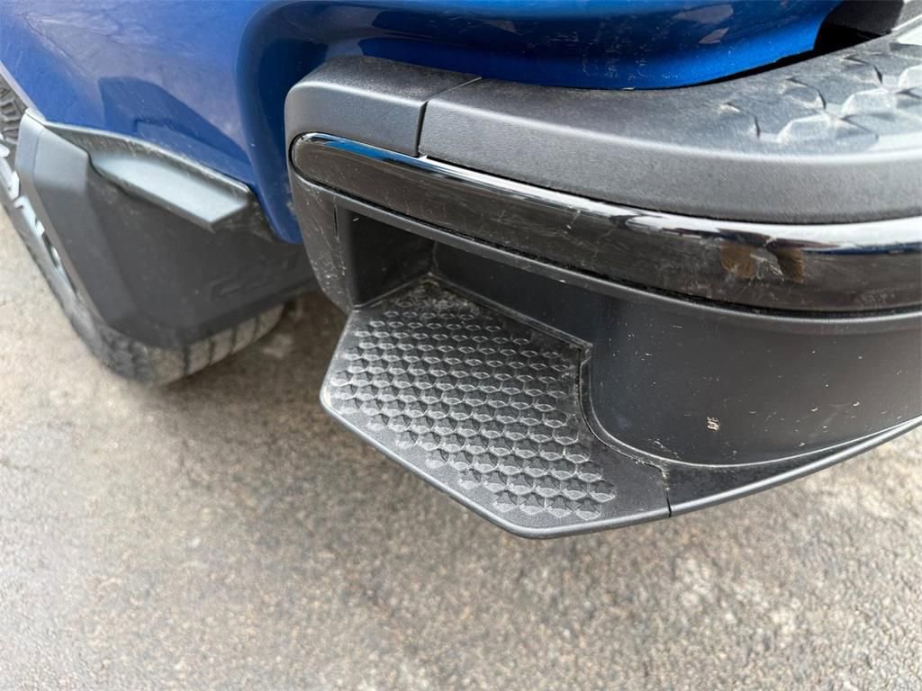 Used 2024 Chevrolet Colorado Z71 w/ Z71 Convenience Package 2 image 27