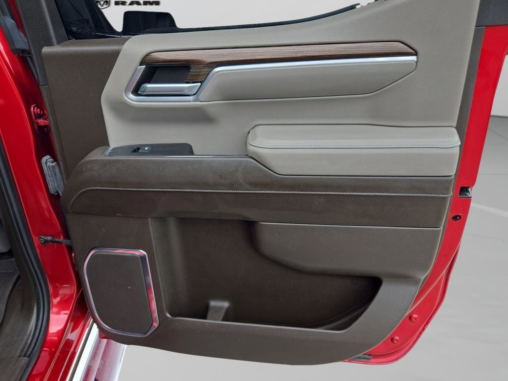 Used 2024 Chevrolet Silverado 1500 RST w/ Convenience Package II image 27