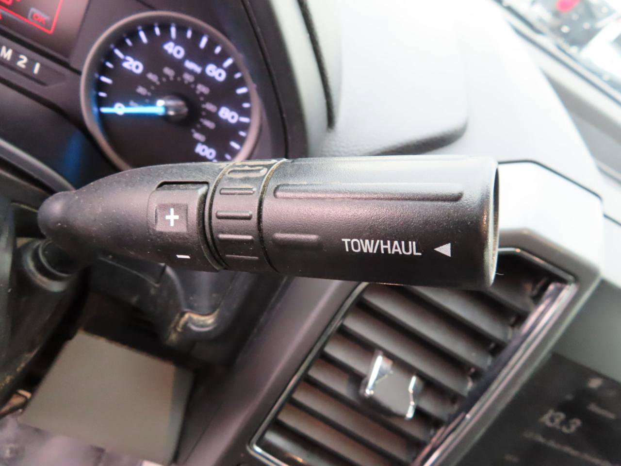Used 2018 Ford F250 XLT w/ XLT Premium Package image 37