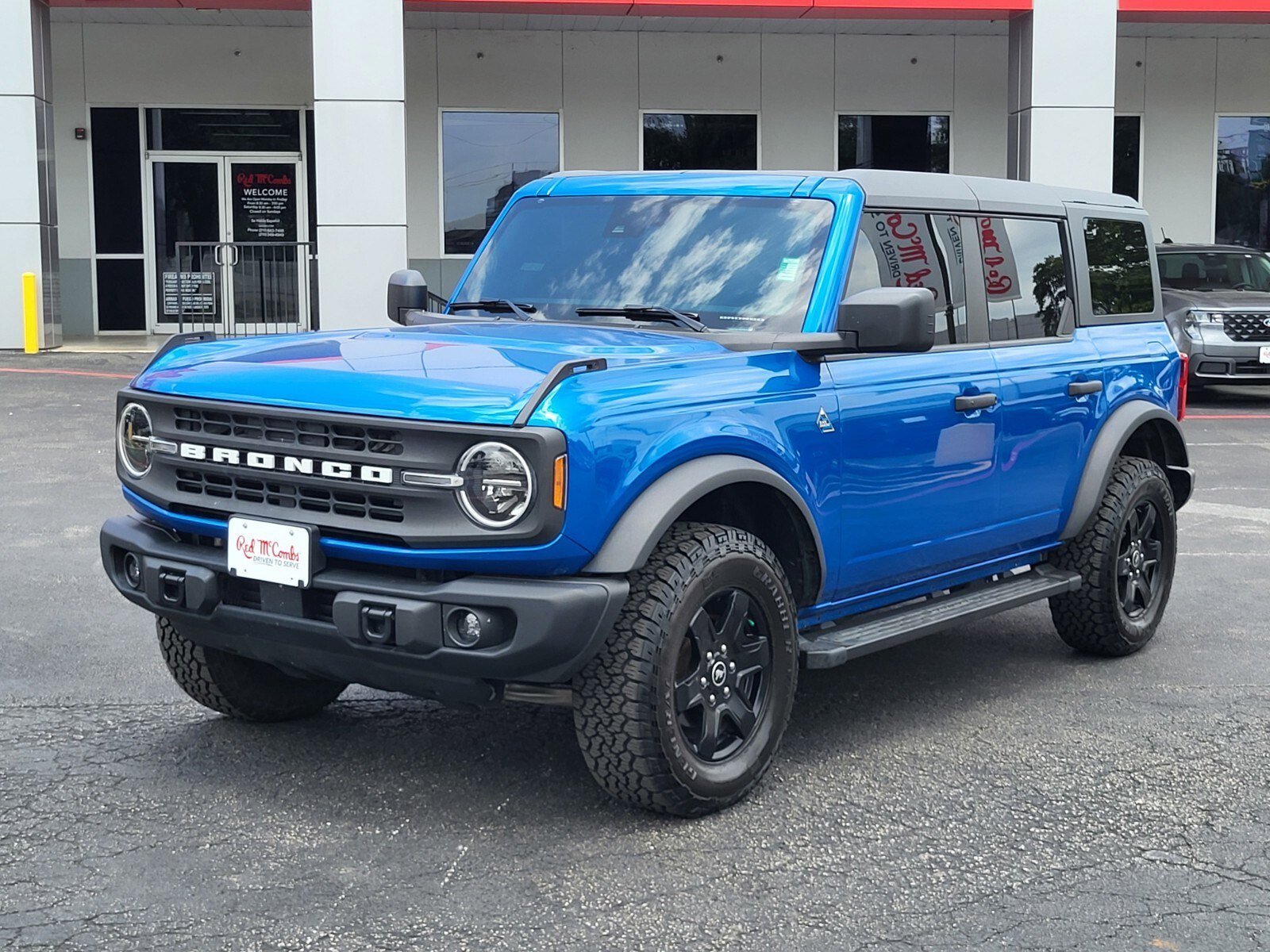 Certified 2024 Ford Bronco Black Diamond AWD/4WD image 8