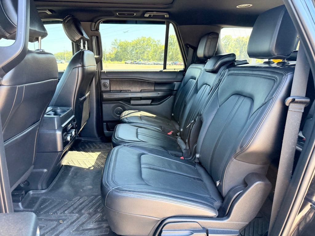 Used 2020 Ford Expedition Max Limited AWD/4WD image 16