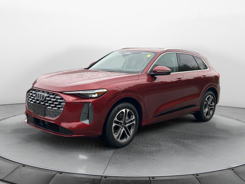 New 2025 Audi Q5 Prestige image 3