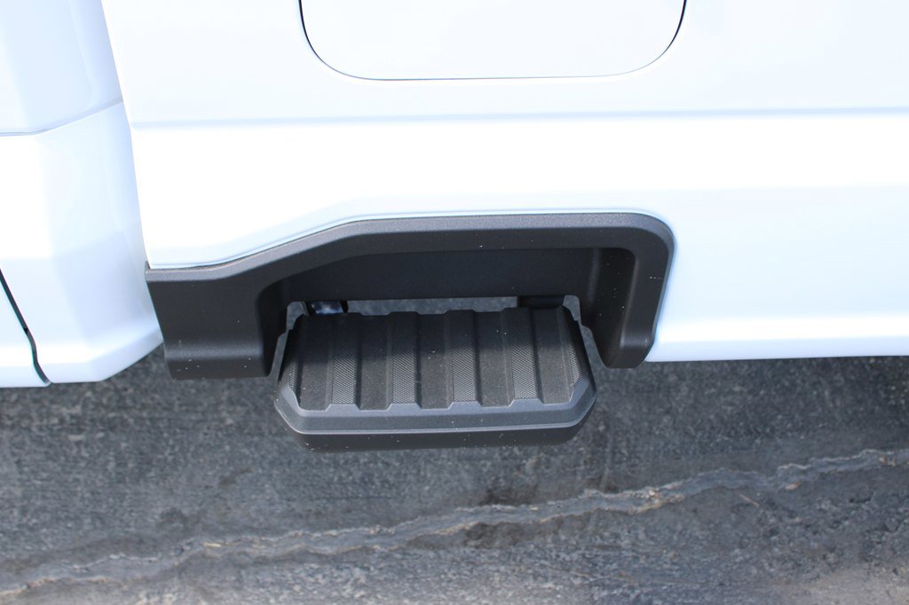 Used 2025 Ford F250 XLT image 7