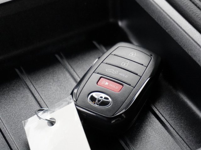 New 2025 Toyota Tundra Limited image 21