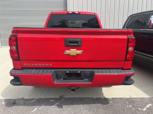 Used 2018 Chevrolet Silverado 1500 Custom w/ Custom Value Package AWD/4WD image 11