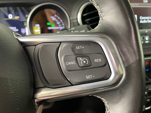 Used 2023 Jeep Wrangler Unlimited Sahara w/ Cold Weather Group AWD/4WD image 10