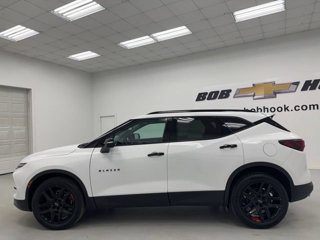Used 2023 Chevrolet Blazer LT FWD image 8