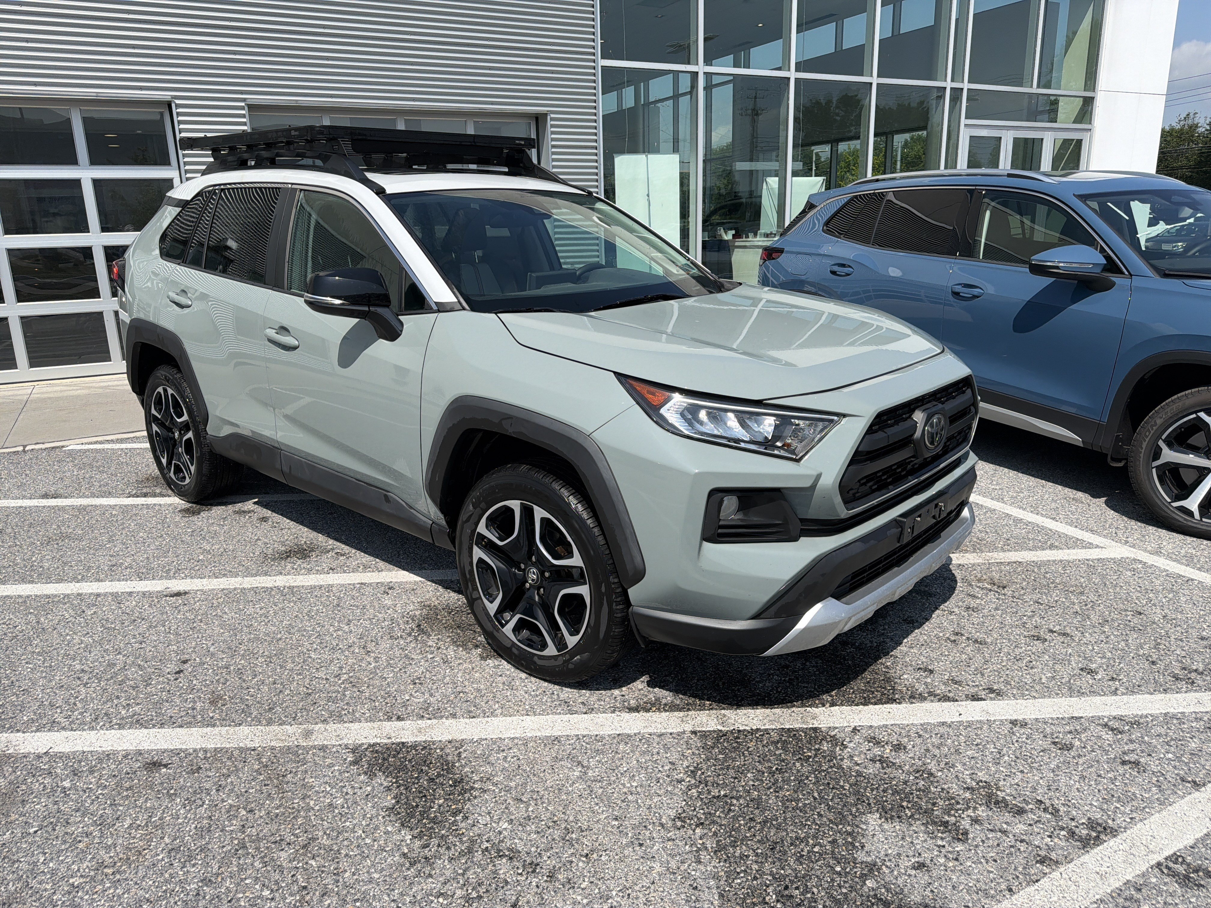 Used 2019 Toyota RAV4 Adventure AWD/4WD image 7