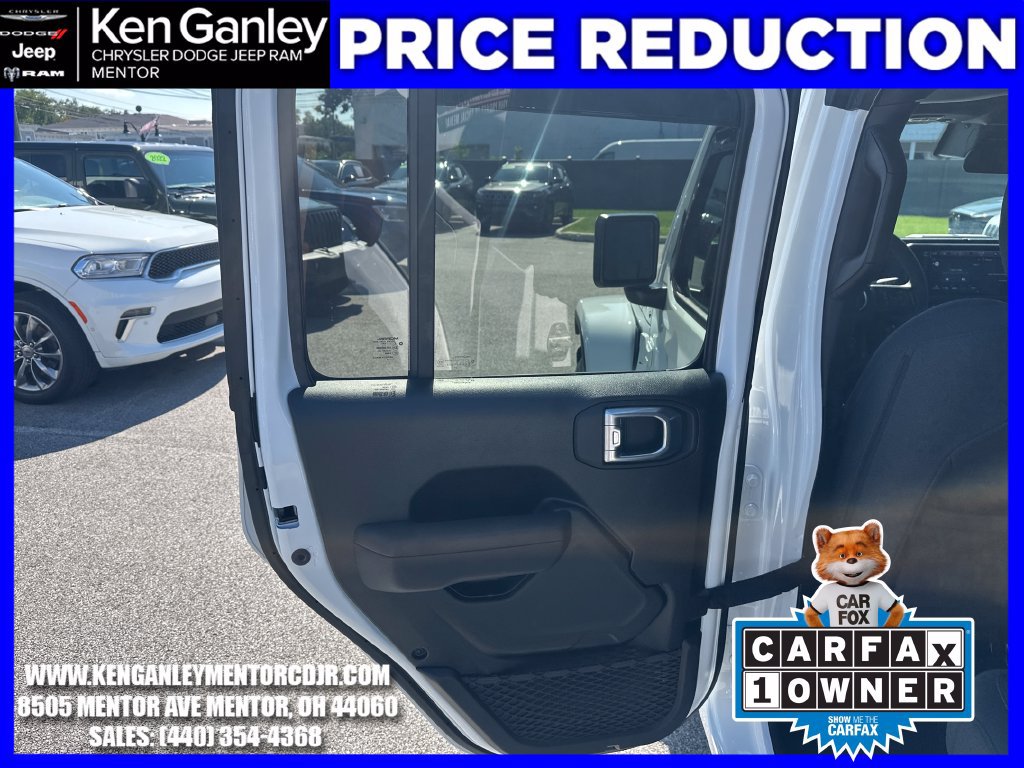 Certified 2024 Jeep Gladiator Sport AWD/4WD image 21
