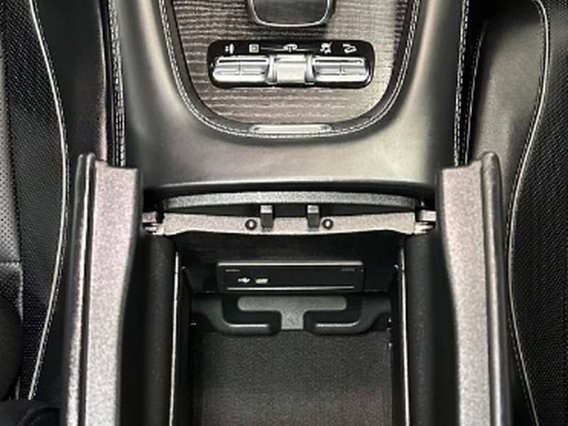 Used 2023 Mercedes-Benz Maybach GLS 600 4MATIC image 27