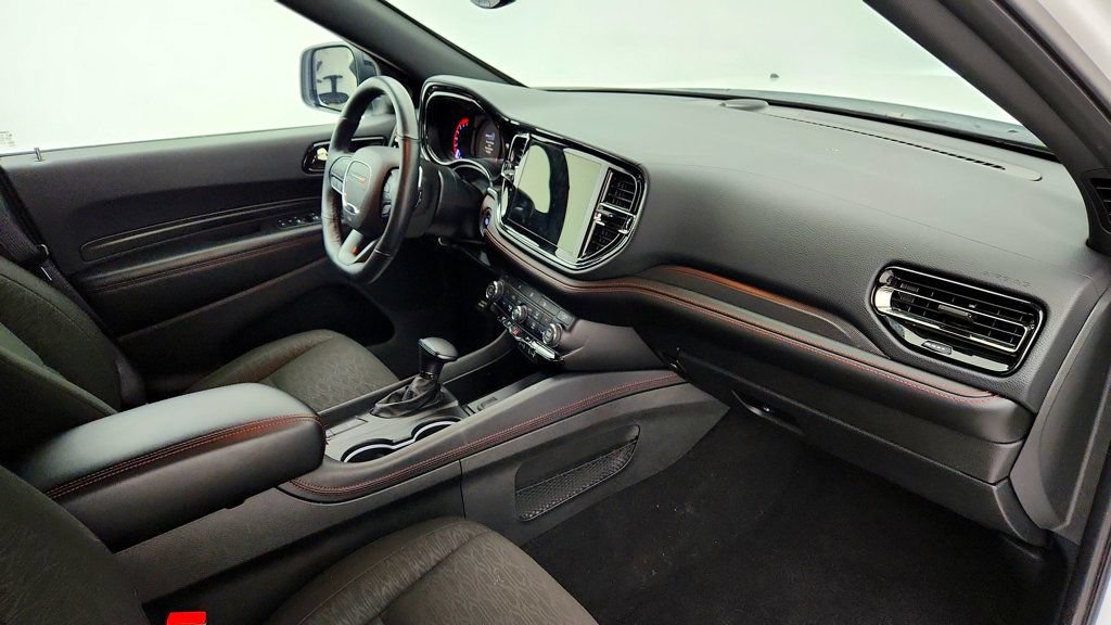 Used 2023 Dodge Durango R/T w/ Blacktop Package AWD/4WD image 24