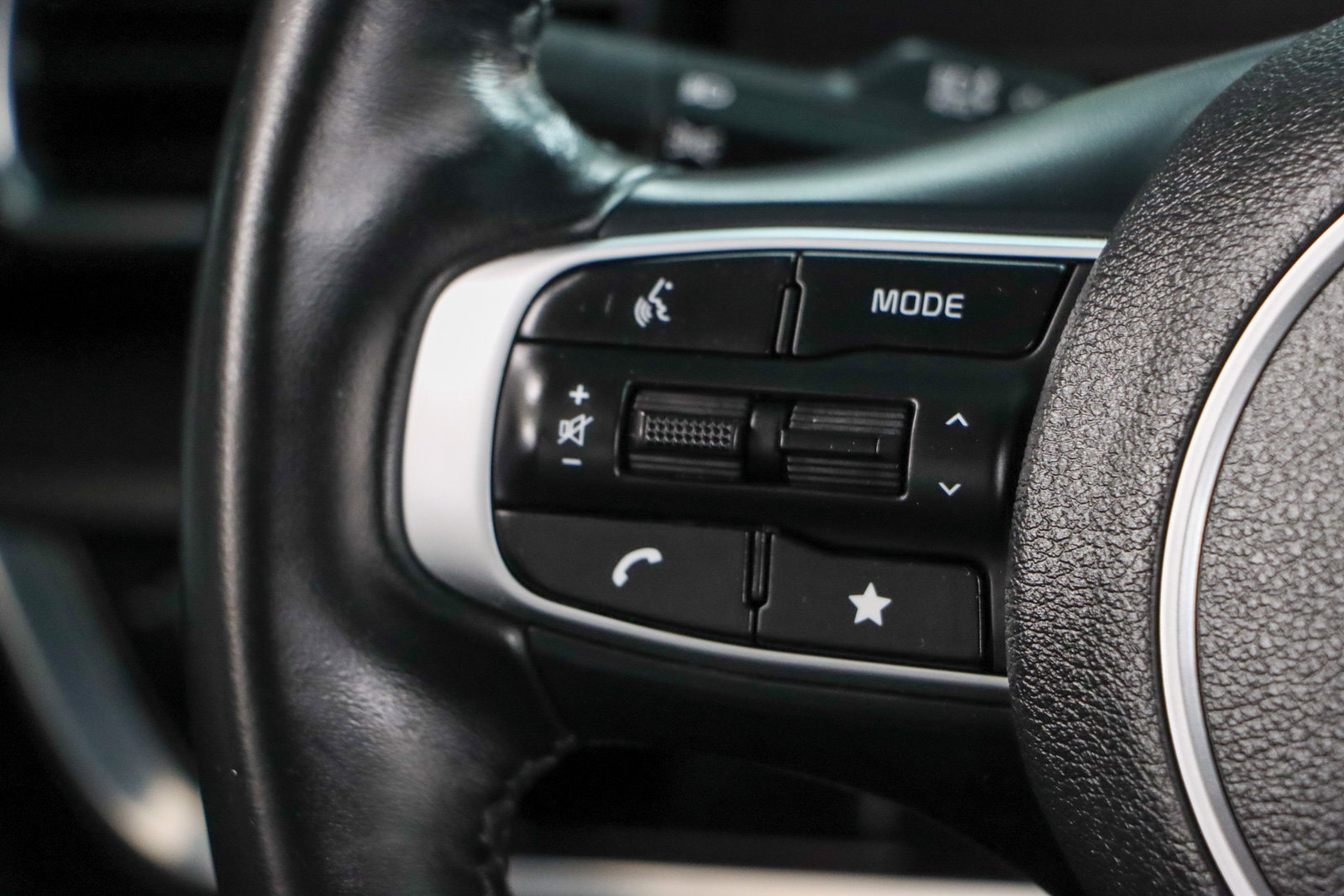 Used 2023 Kia Sportage X-Line AWD/4WD image 13