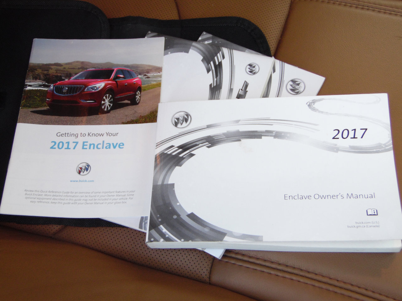 Used 2017 Buick Enclave Leather image 24