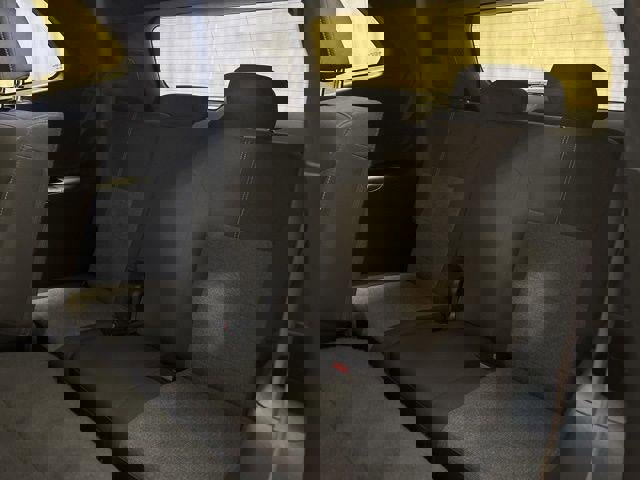 Used 2025 GMC Acadia Elevation image 28