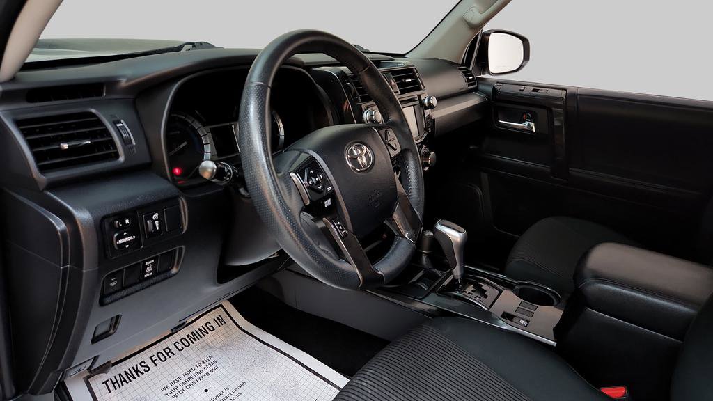 Used 2018 Toyota 4Runner TRD Off-Road image 30