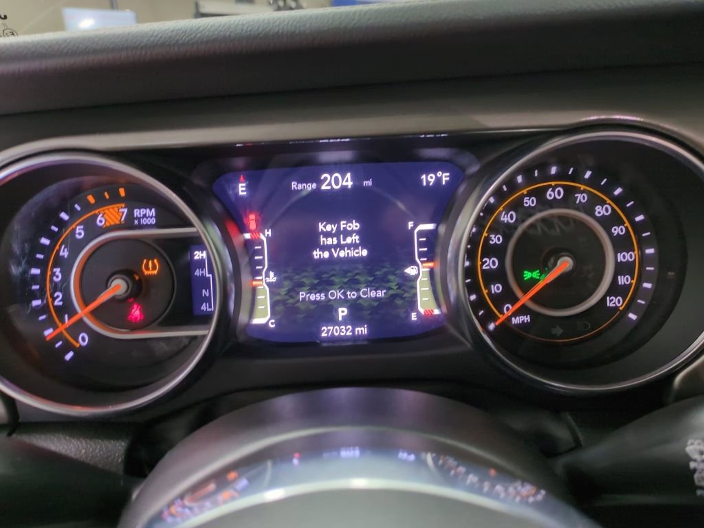 Used 2023 Jeep Wrangler Sahara image 6