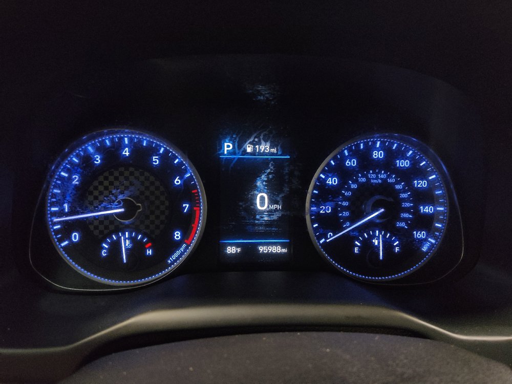 Used 2020 Hyundai Elantra Limited w/ Ultimate Package 03 FWD image 23