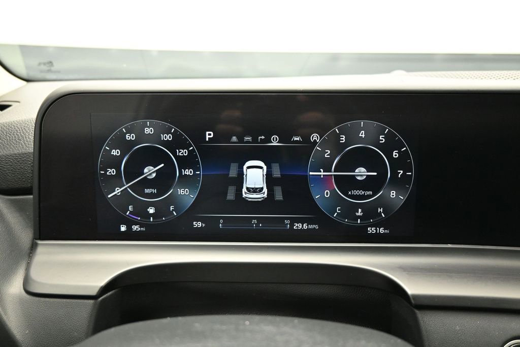 Used 2025 Kia Seltos EX AWD/4WD image 15