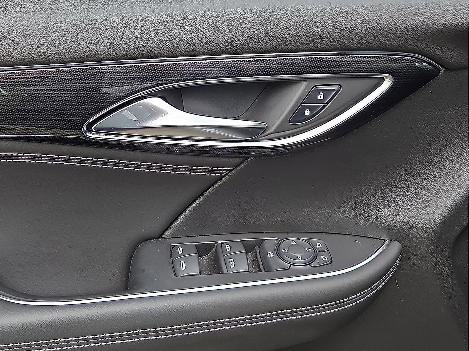 Used 2023 Buick Envision Preferred w/ Sport Touring Package AWD/4WD image 13