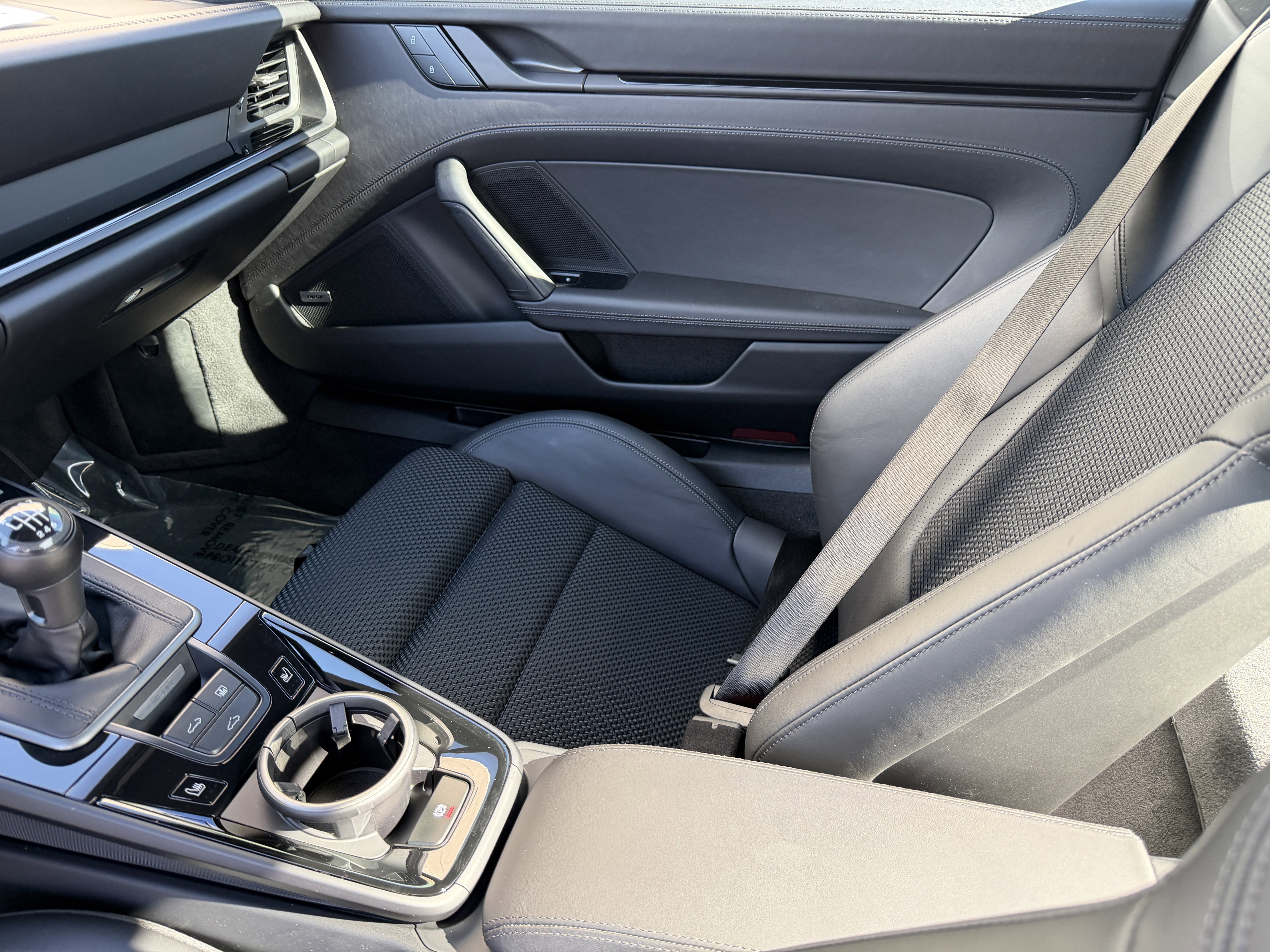 Certified 2024 Porsche 911 Carrera T image 17