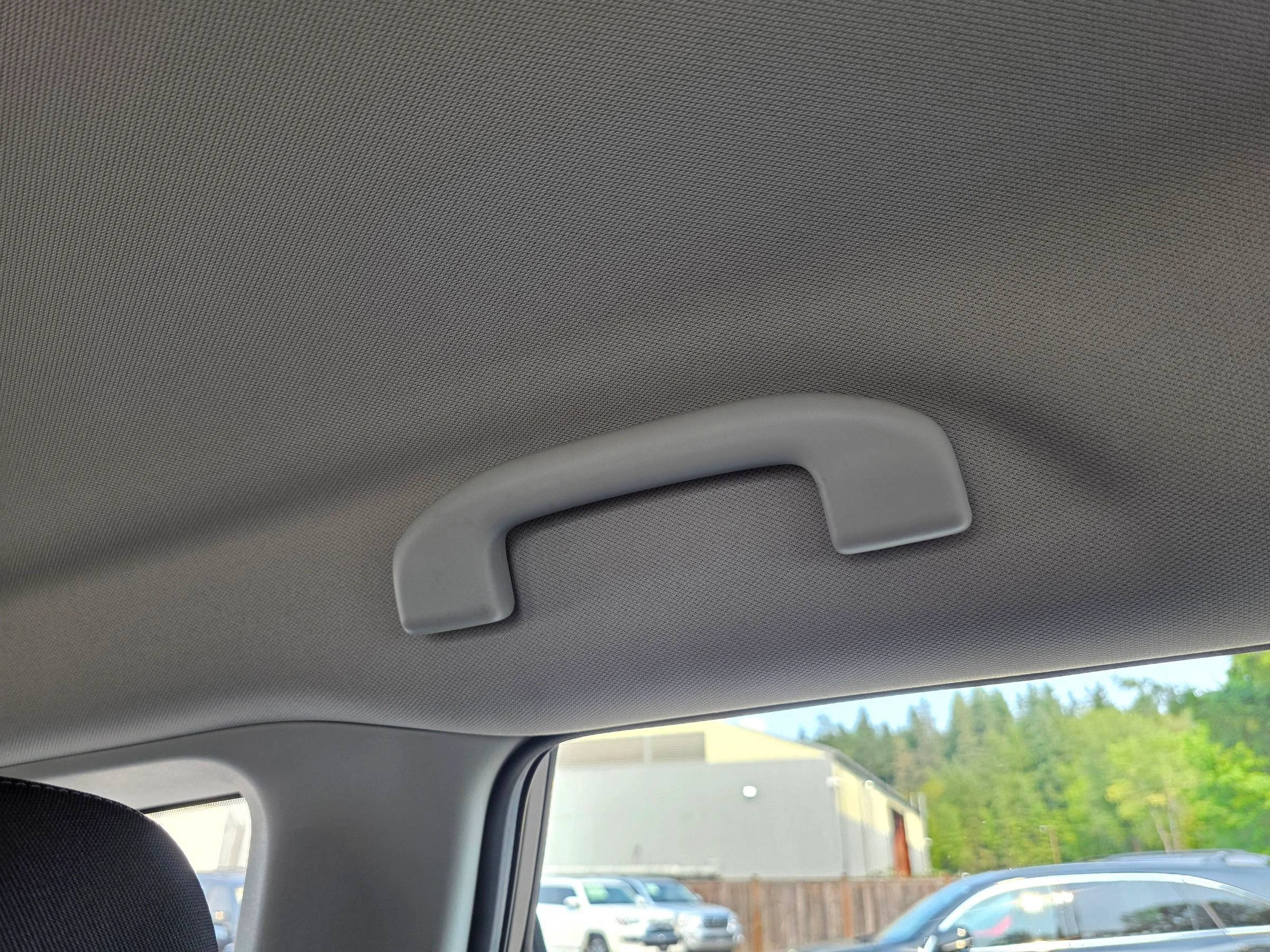Used 2020 Nissan Rogue SV FWD image 31