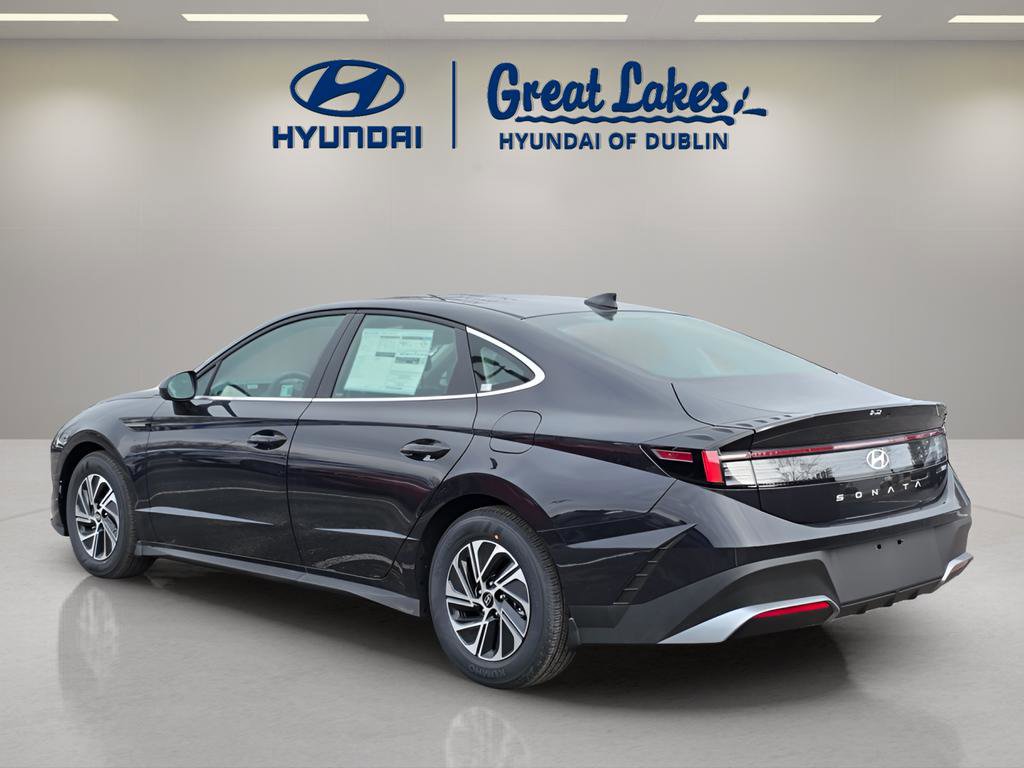 New 2026 Hyundai Sonata Blue FWD image 3