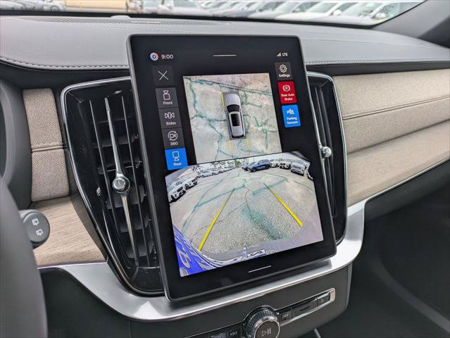 New 2026 Volvo XC90 T8 Plus w/ Protection Package AWD/4WD image 9