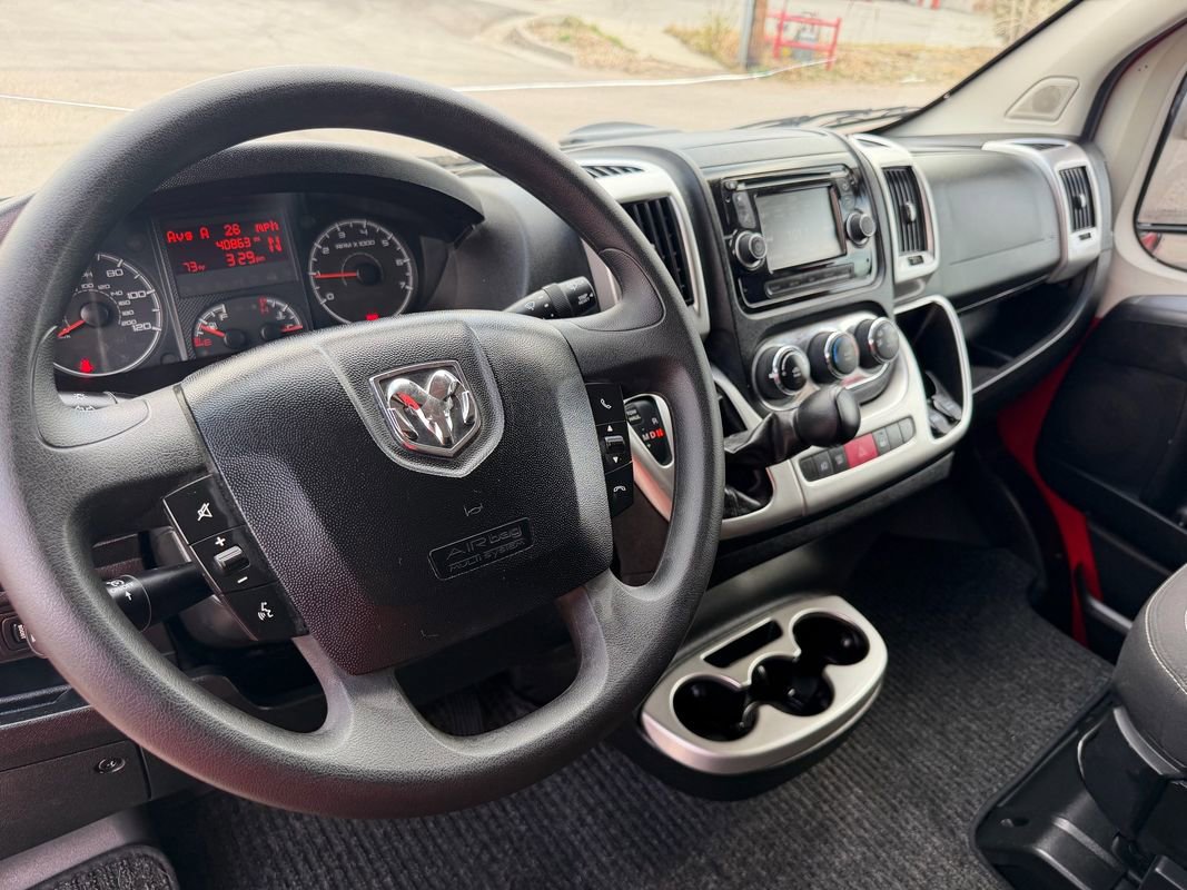 Used 2015 RAM ProMaster 3500 w/ Premium Appearance Group image 15