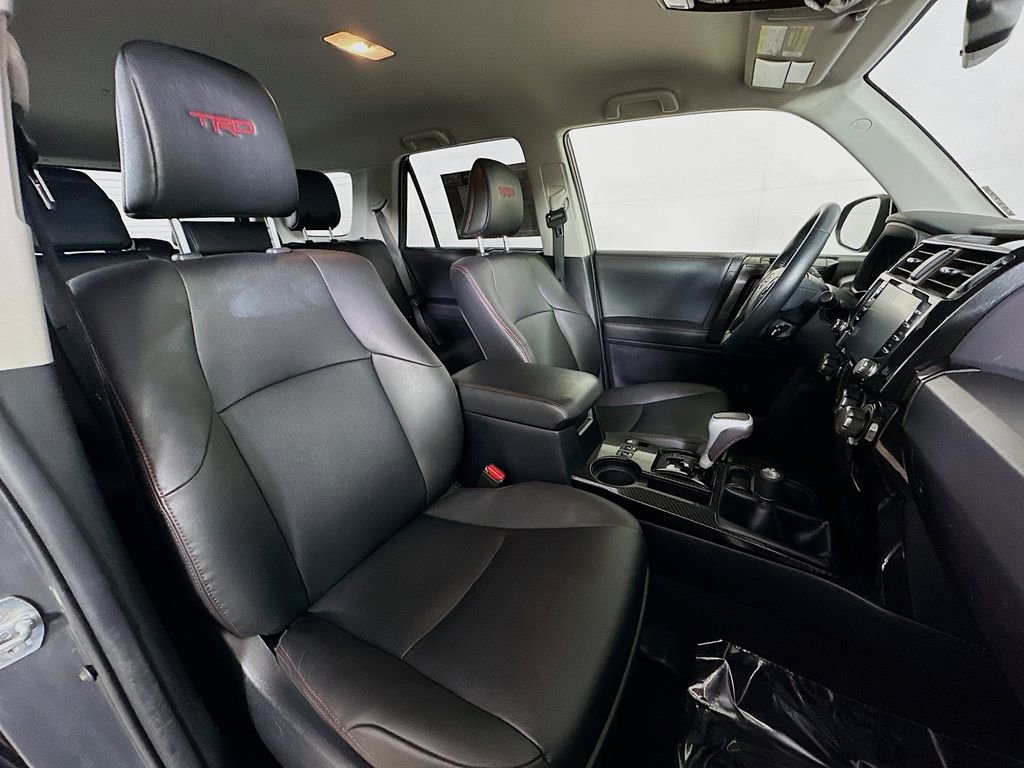Used 2024 Toyota 4Runner TRD Off-Road Premium image 12