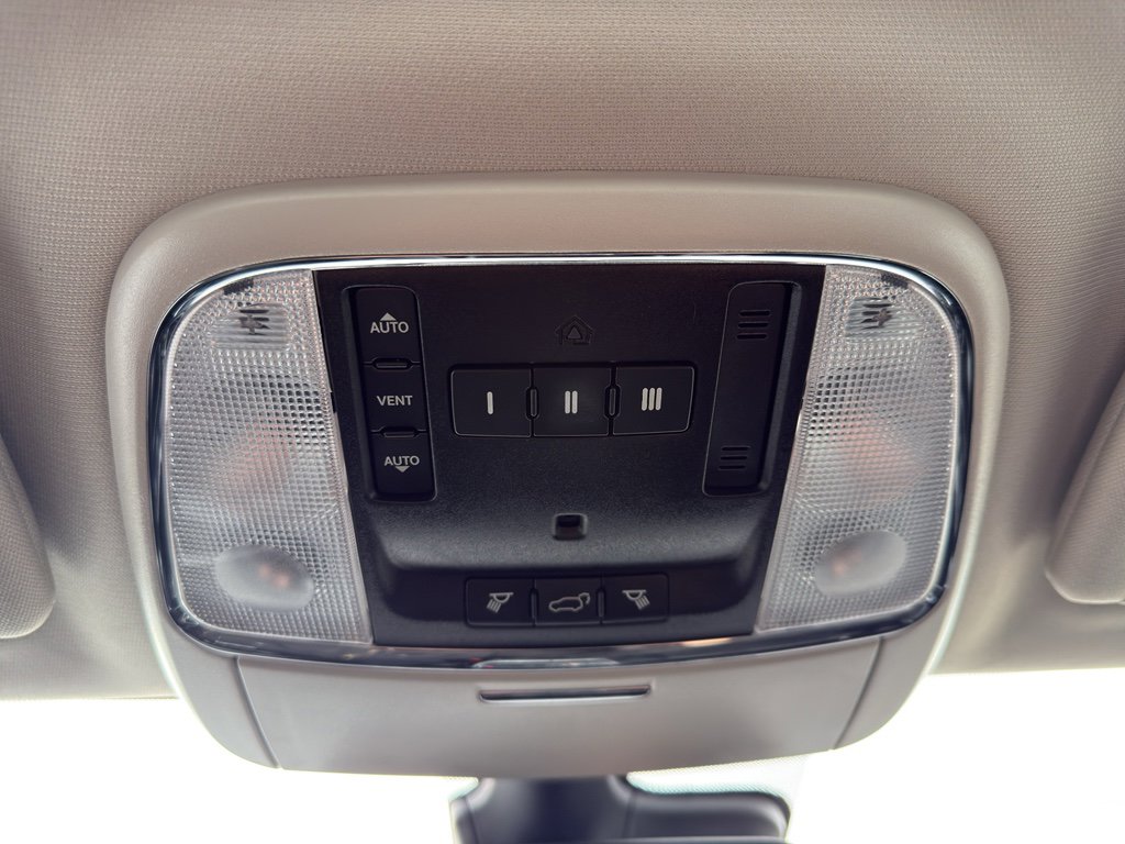 Used 2018 Dodge Durango Citadel w/ Technology Group image 22