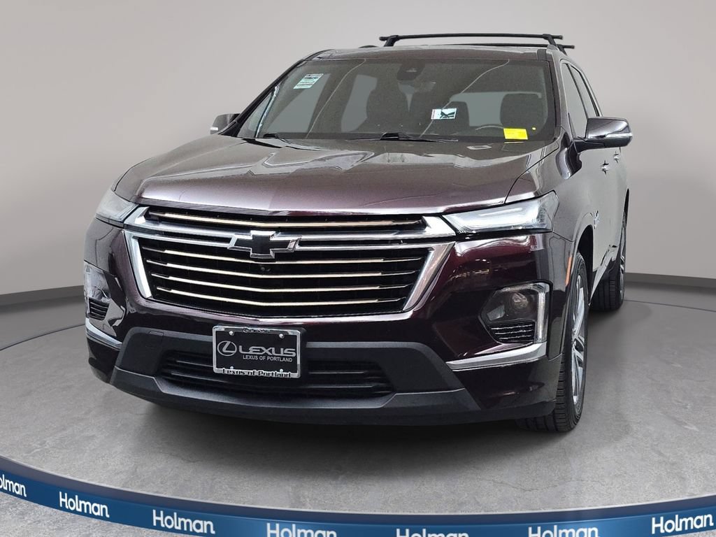 Used 2023 Chevrolet Traverse High Country AWD/4WD image 3