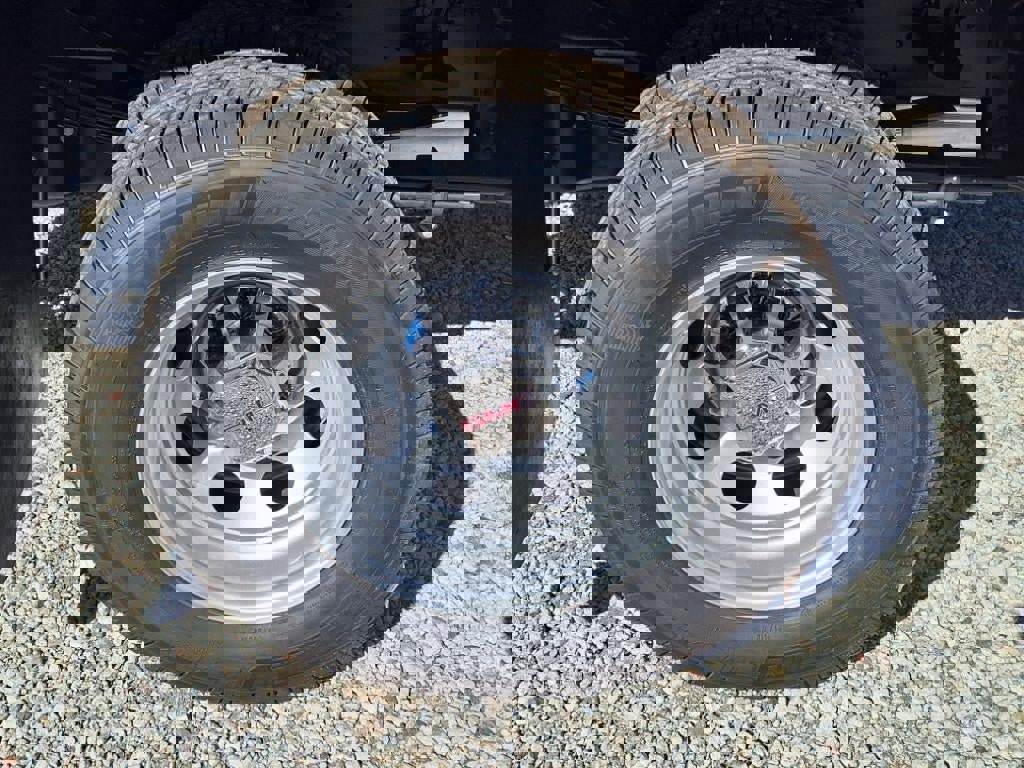 New 2025 GMC Sierra 3500 Pro w/ Convenience Package image 6