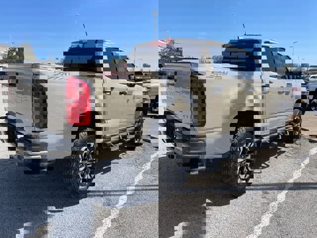 Used 2021 Chevrolet Colorado Z71 image 3