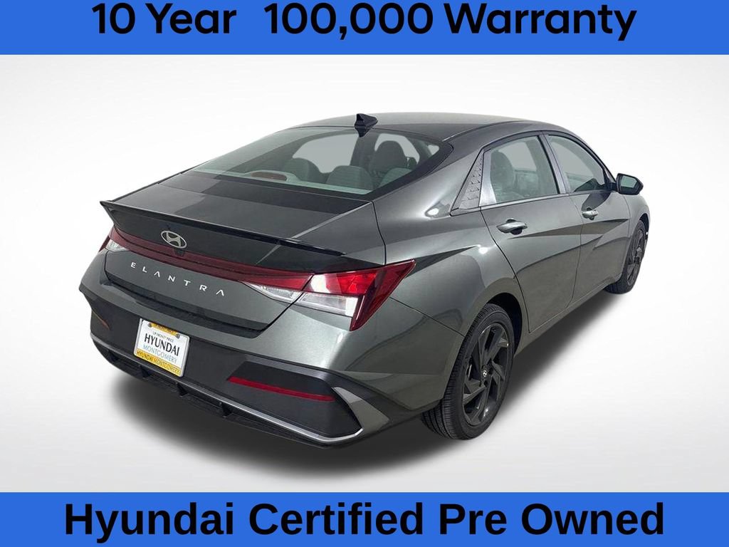 Used 2026 Hyundai Elantra Sport FWD image 3