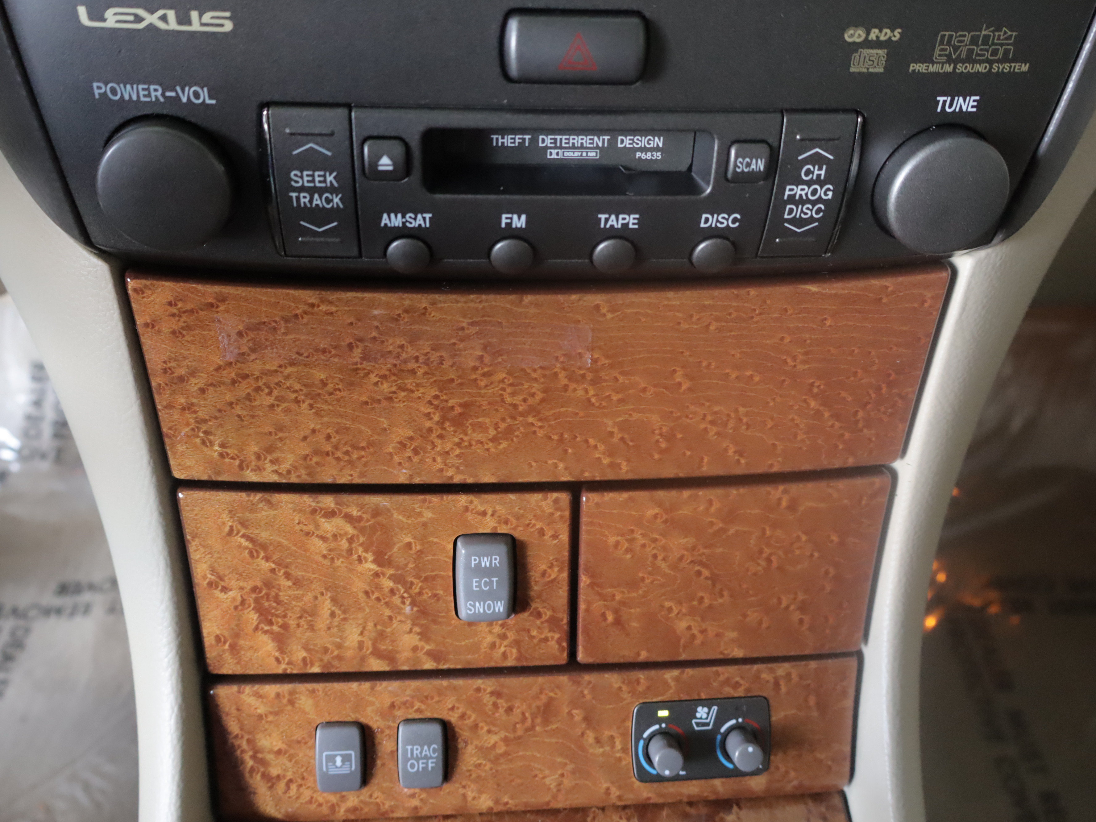 Used 2005 Lexus LS 430 RWD image 17