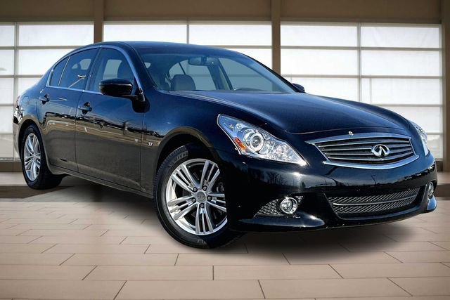 Used 2015 INFINITI Q40 w/ Navigation Package image 12