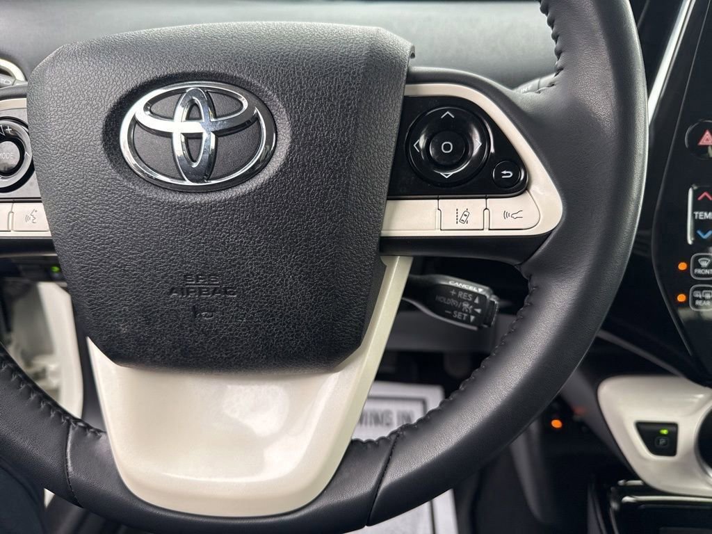 Used 2018 Toyota Prius Prime Premium image 22