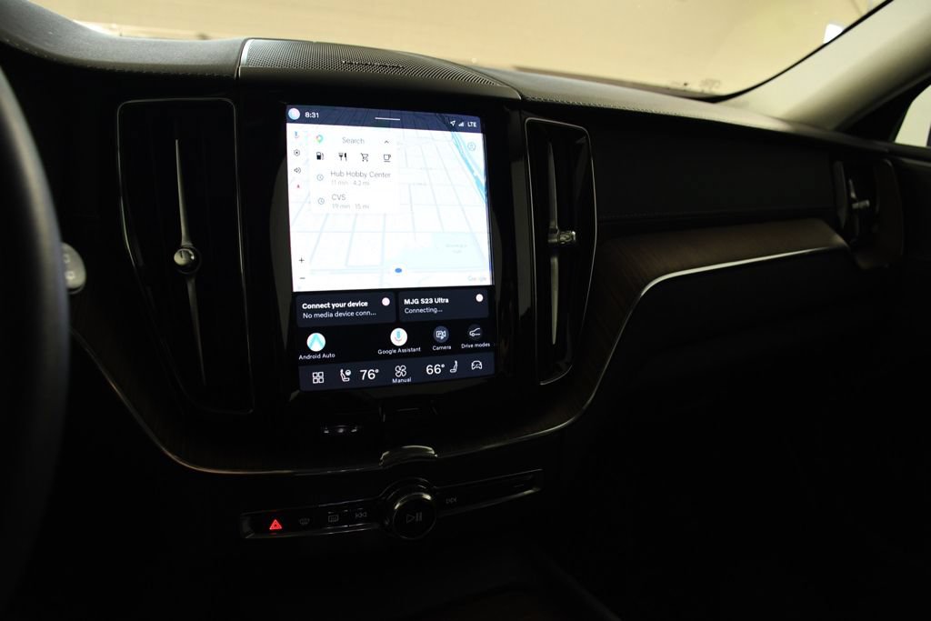 Used 2023 Volvo XC60 B6 Ultimate AWD/4WD image 32