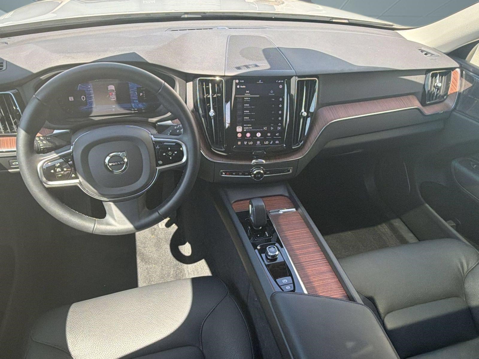 Certified 2023 Volvo XC60 T8 Plus w/ Climate Package AWD/4WD image 15