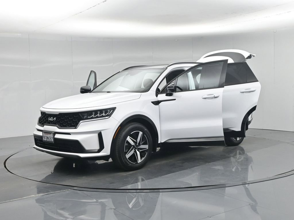Used 2023 Kia Sorento S w/ Panoramic Sunroof Package image 37