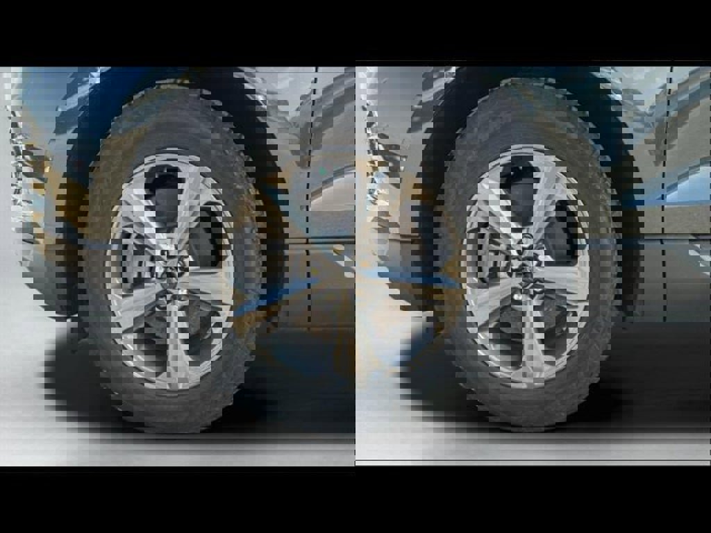 Used 2022 Ford Edge SEL w/ Sport Appearance Package image 24