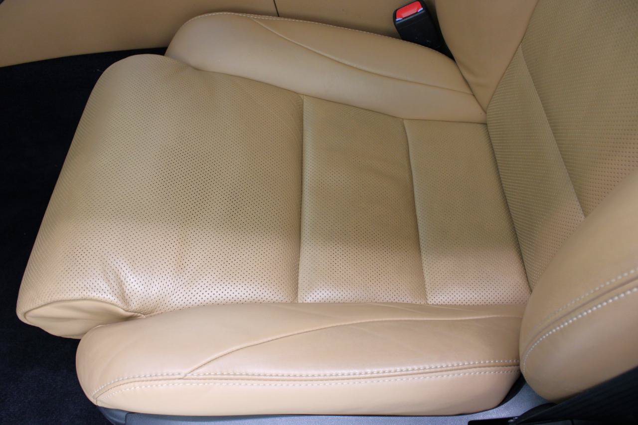 Used 2017 Lexus LS 460 w/ Comfort Package RWD image 36