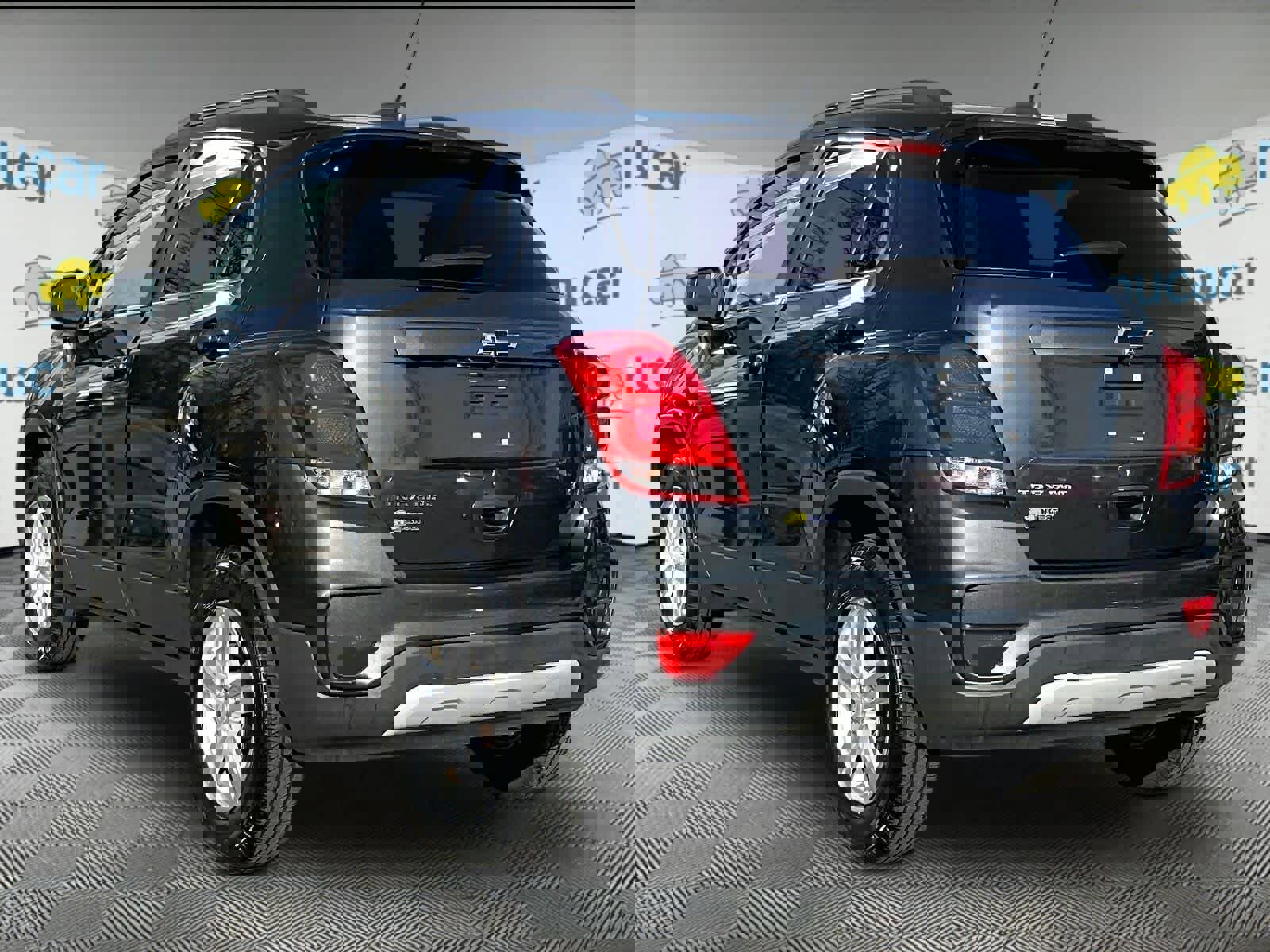 Used 2020 Chevrolet Trax LT image 4